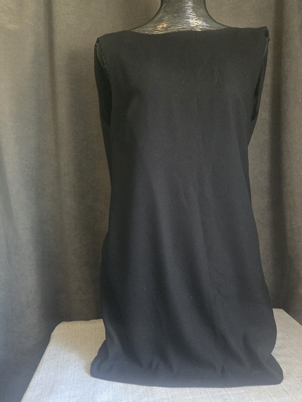 Classic Black Sleeveless Banana Republic Shift Dress
